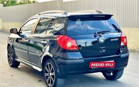 Geely MK Cross I, 2012 год, 675 000 рублей, 15 фотография