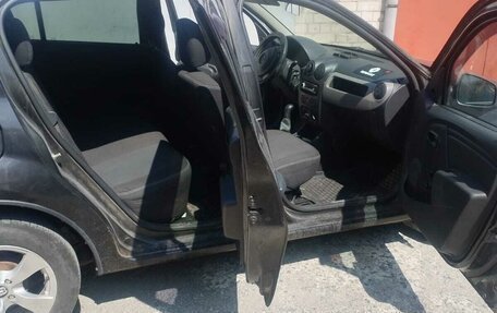 Renault Sandero I, 2011 год, 550 000 рублей, 4 фотография
