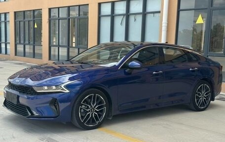 KIA K5, 2022 год, 2 100 000 рублей, 2 фотография