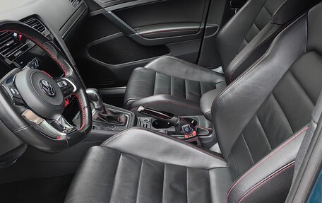 Volkswagen Golf GTI VII, 2018 год, 2 550 000 рублей, 6 фотография