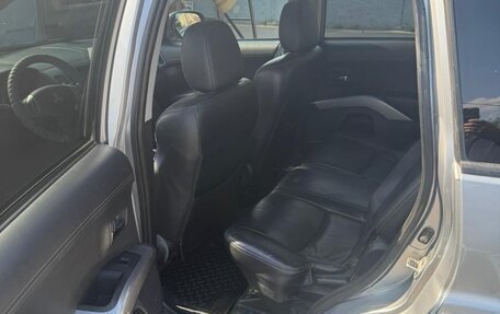 Mitsubishi Outlander III рестайлинг 3, 2010 год, 1 100 000 рублей, 9 фотография