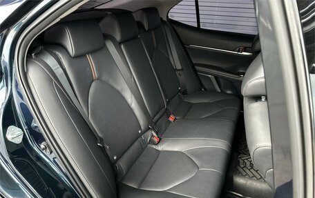 Toyota Camry, 2018 год, 2 795 000 рублей, 13 фотография