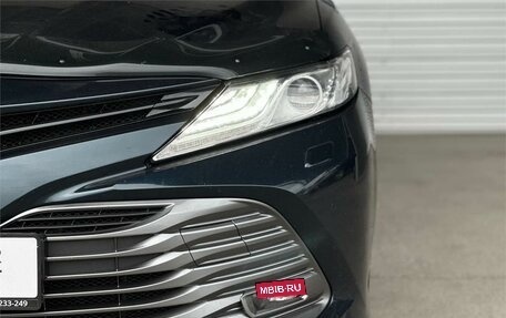 Toyota Camry, 2018 год, 2 795 000 рублей, 20 фотография