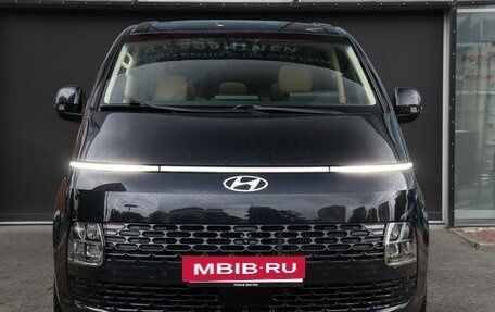 Hyundai Staria, 2021 год, 5 000 000 рублей, 2 фотография