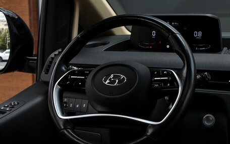Hyundai Staria, 2021 год, 5 000 000 рублей, 13 фотография