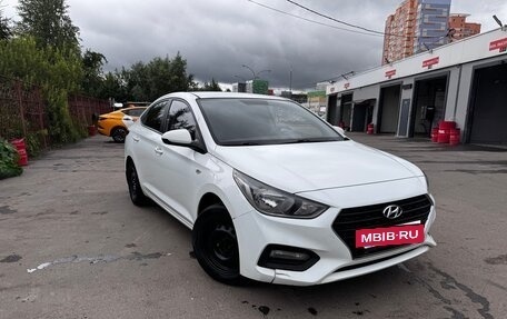Hyundai Solaris II рестайлинг, 2018 год, 1 065 000 рублей, 2 фотография