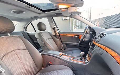 Mercedes-Benz E-Класс, 2005 год, 980 000 рублей, 8 фотография