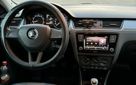 Skoda Rapid I, 2018 год, 1 060 000 рублей, 8 фотография