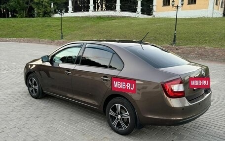 Skoda Rapid I, 2018 год, 1 060 000 рублей, 4 фотография