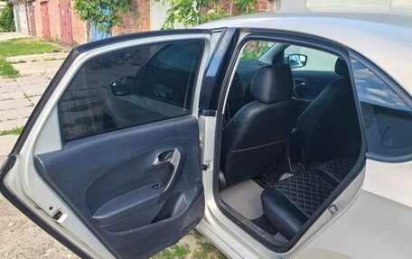 Volkswagen Polo VI (EU Market), 2012 год, 915 000 рублей, 6 фотография