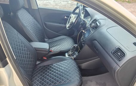 Volkswagen Polo VI (EU Market), 2012 год, 915 000 рублей, 13 фотография