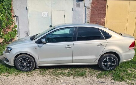 Volkswagen Polo VI (EU Market), 2012 год, 915 000 рублей, 15 фотография