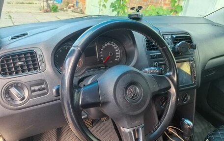 Volkswagen Polo VI (EU Market), 2012 год, 915 000 рублей, 16 фотография