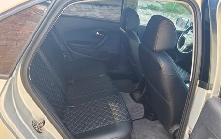 Volkswagen Polo VI (EU Market), 2012 год, 915 000 рублей, 25 фотография