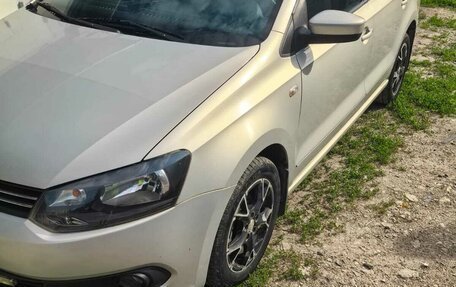 Volkswagen Polo VI (EU Market), 2012 год, 915 000 рублей, 21 фотография