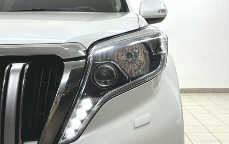 Toyota Land Cruiser Prado 150 рестайлинг 2, 2015 год, 3 065 000 рублей, 8 фотография