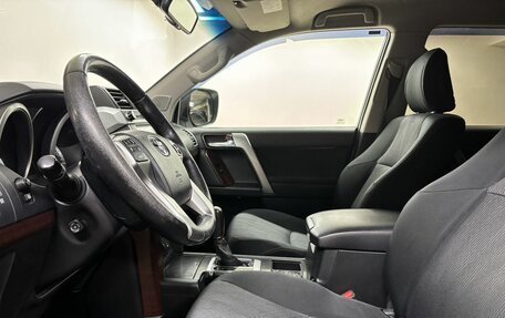 Toyota Land Cruiser Prado 150 рестайлинг 2, 2015 год, 3 065 000 рублей, 11 фотография