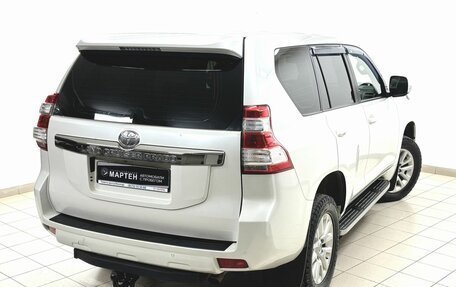 Toyota Land Cruiser Prado 150 рестайлинг 2, 2015 год, 3 065 000 рублей, 9 фотография