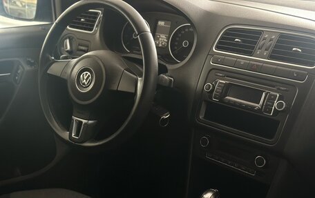 Volkswagen Polo VI (EU Market), 2011 год, 690 000 рублей, 10 фотография