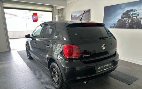 Volkswagen Polo VI (EU Market), 2011 год, 690 000 рублей, 3 фотография