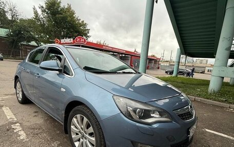 Opel Astra J, 2010 год, 650 000 рублей, 3 фотография