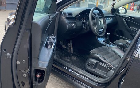 Volkswagen Passat B6, 2006 год, 700 000 рублей, 8 фотография