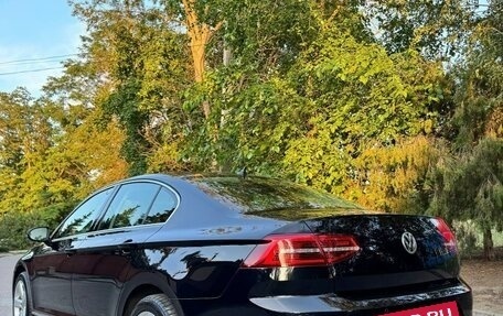Volkswagen Passat B8 рестайлинг, 2017 год, 2 400 000 рублей, 5 фотография