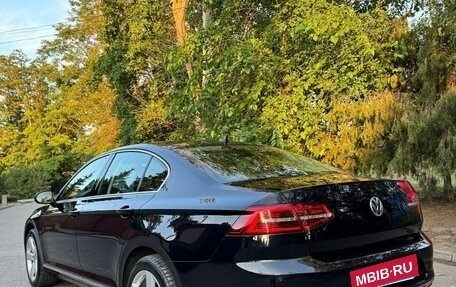 Volkswagen Passat B8 рестайлинг, 2017 год, 2 400 000 рублей, 4 фотография