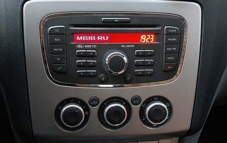 Ford Focus II рестайлинг, 2010 год, 550 000 рублей, 9 фотография