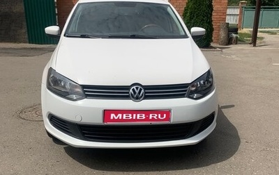 Volkswagen Polo VI (EU Market), 2012 год, 700 000 рублей, 1 фотография