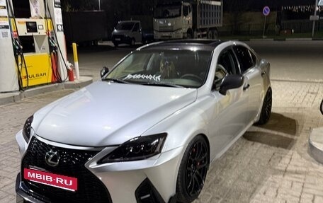 Lexus IS II рестайлинг 2, 2006 год, 1 700 000 рублей, 13 фотография