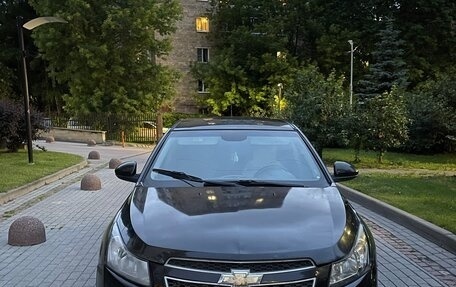 Chevrolet Cruze II, 2010 год, 385 000 рублей, 6 фотография