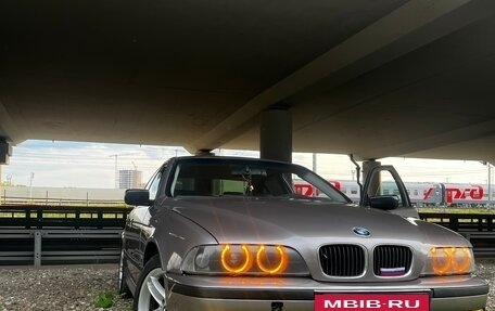 BMW 5 серия, 1998 год, 600 000 рублей, 7 фотография