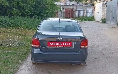 Volkswagen Polo VI (EU Market), 2011 год, 870 000 рублей, 2 фотография