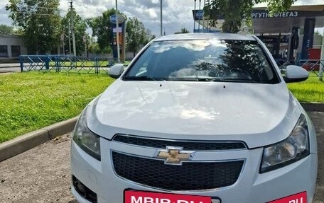 Chevrolet Cruze II, 2011 год, 750 000 рублей, 7 фотография