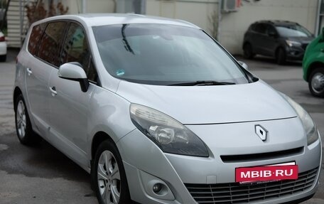 Renault Scenic III, 2010 год, 780 000 рублей, 3 фотография