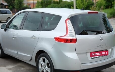 Renault Scenic III, 2010 год, 780 000 рублей, 7 фотография