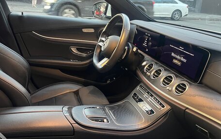 Mercedes-Benz E-Класс, 2021 год, 5 100 000 рублей, 6 фотография