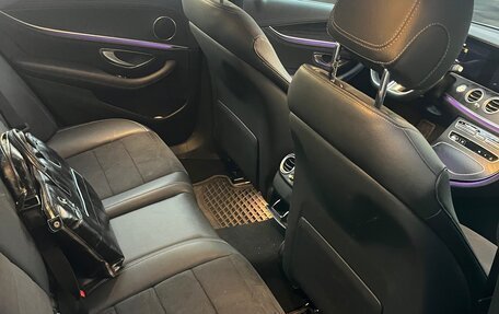 Mercedes-Benz E-Класс, 2021 год, 5 100 000 рублей, 8 фотография