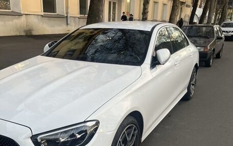 Mercedes-Benz E-Класс, 2021 год, 5 100 000 рублей, 2 фотография