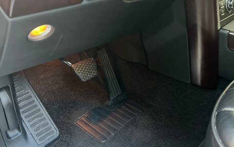 Land Rover Range Rover III, 2010 год, 3 280 000 рублей, 8 фотография