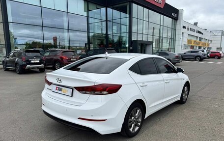 Hyundai Elantra VI рестайлинг, 2017 год, 1 580 000 рублей, 4 фотография