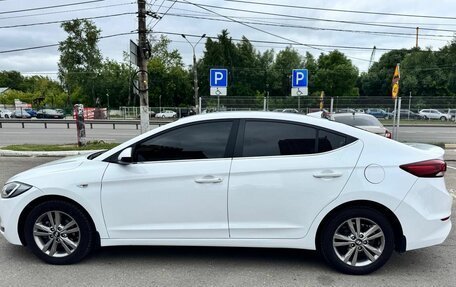 Hyundai Elantra VI рестайлинг, 2017 год, 1 580 000 рублей, 8 фотография