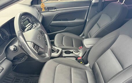Hyundai Elantra VI рестайлинг, 2017 год, 1 580 000 рублей, 13 фотография