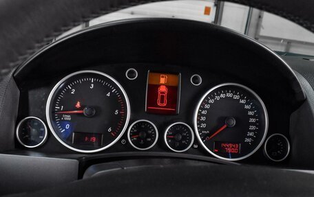 Volkswagen Touareg III, 2005 год, 1 069 000 рублей, 14 фотография