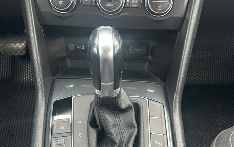 Volkswagen Tiguan II, 2017 год, 2 400 000 рублей, 10 фотография