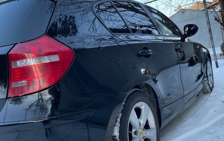 BMW 1 серия, 2010 год, 700 000 рублей, 17 фотография