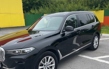 BMW X7, 2020 год, 9 890 000 рублей, 2 фотография