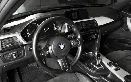 BMW 3 серия, 2014 год, 1 800 000 рублей, 3 фотография