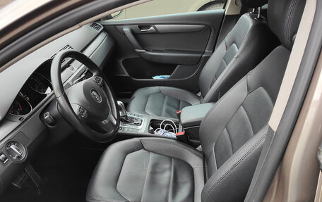 Volkswagen Passat B7, 2011 год, 1 050 000 рублей, 5 фотография